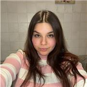 Profesora de Modelado 3d con tres años de experiencia en el sector. Graduada en Animación 2D/3D, videojuegos y entornos interacti